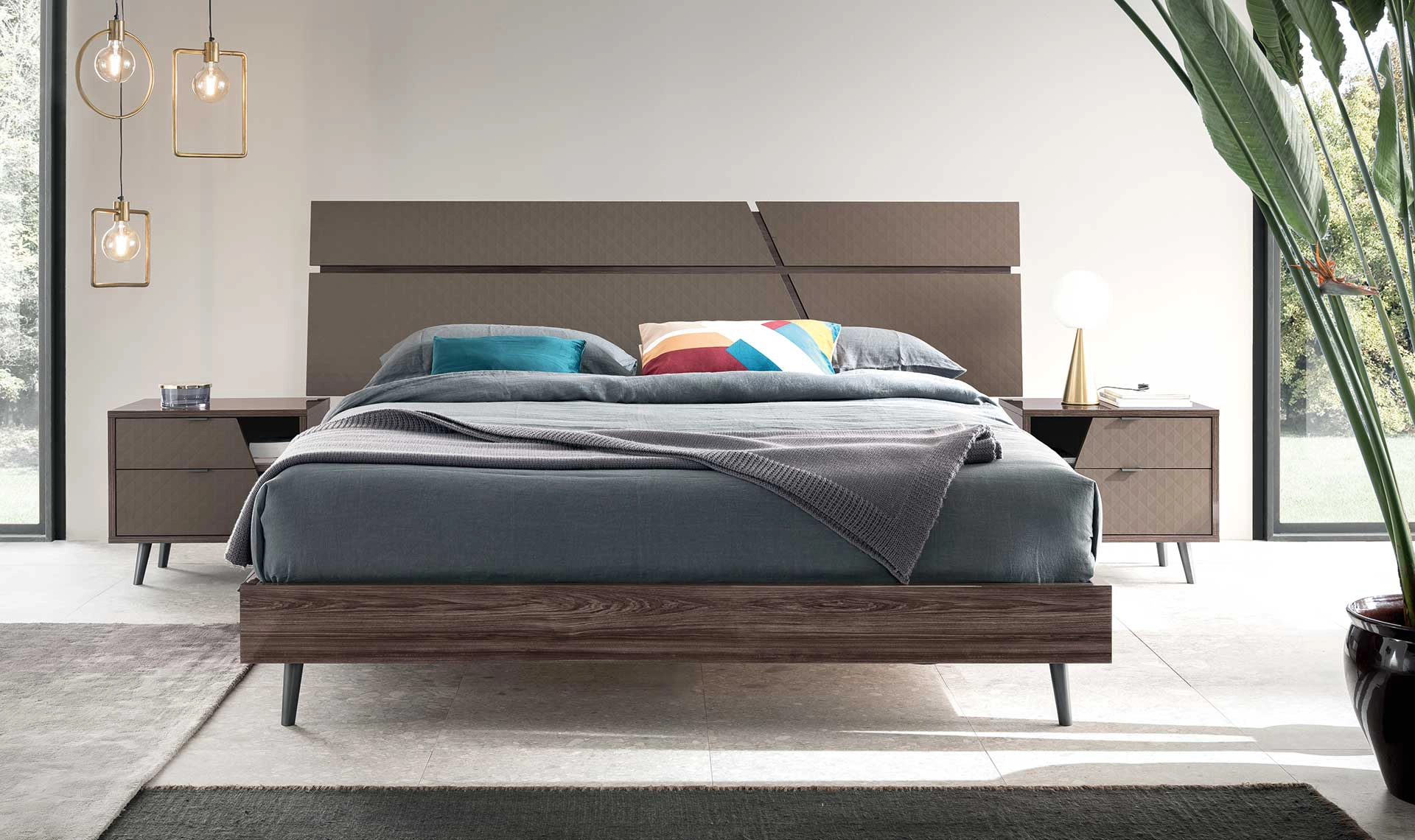 Frida King Bed