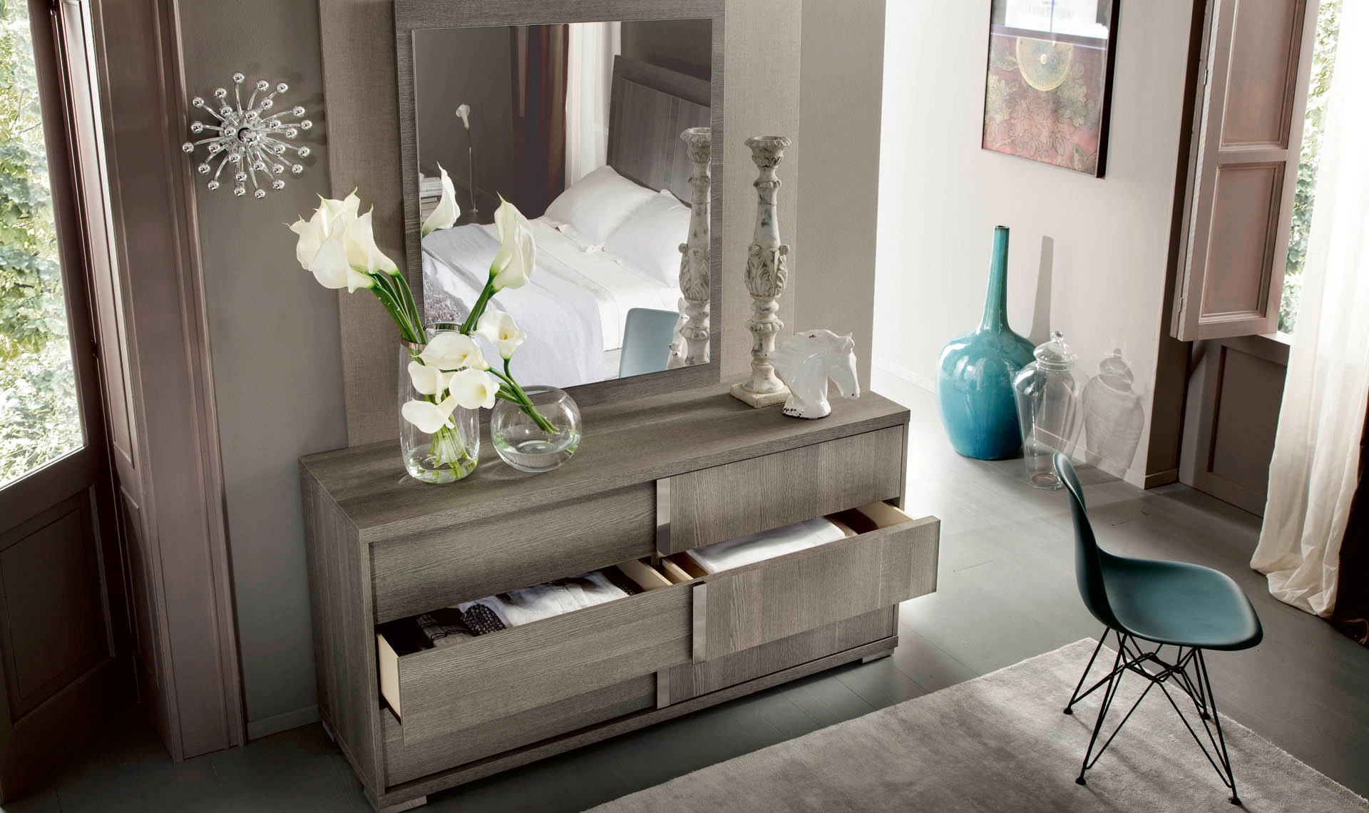 Tivoli Dresser