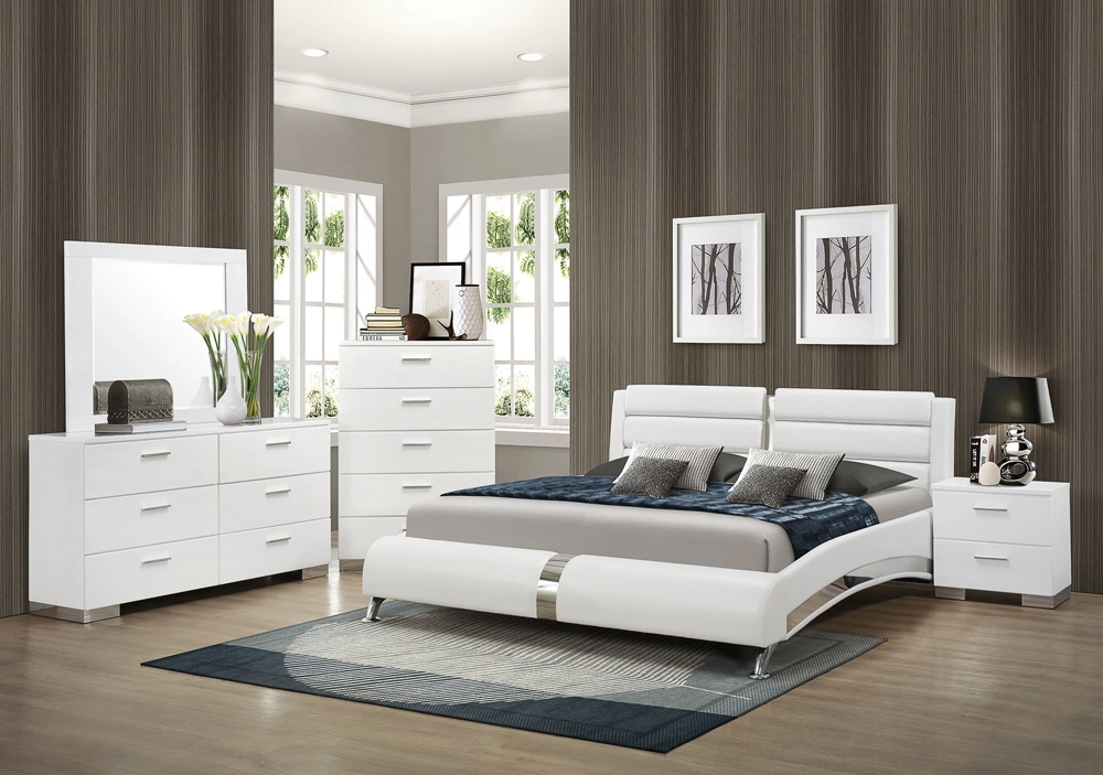 Jess White King Upholstered Bed