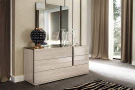 Teodora Dresser