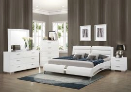 Jess White King Upholstered Bed
