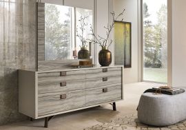 Jupiter Dresser